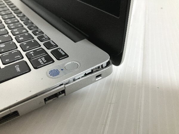 Inspiron 14 5480 5485 5488　キーボードの浮き上がり